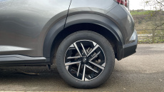 Nissan Juke 1.6 Hybrid N-Connecta 5dr Auto Hybrid Hatchback